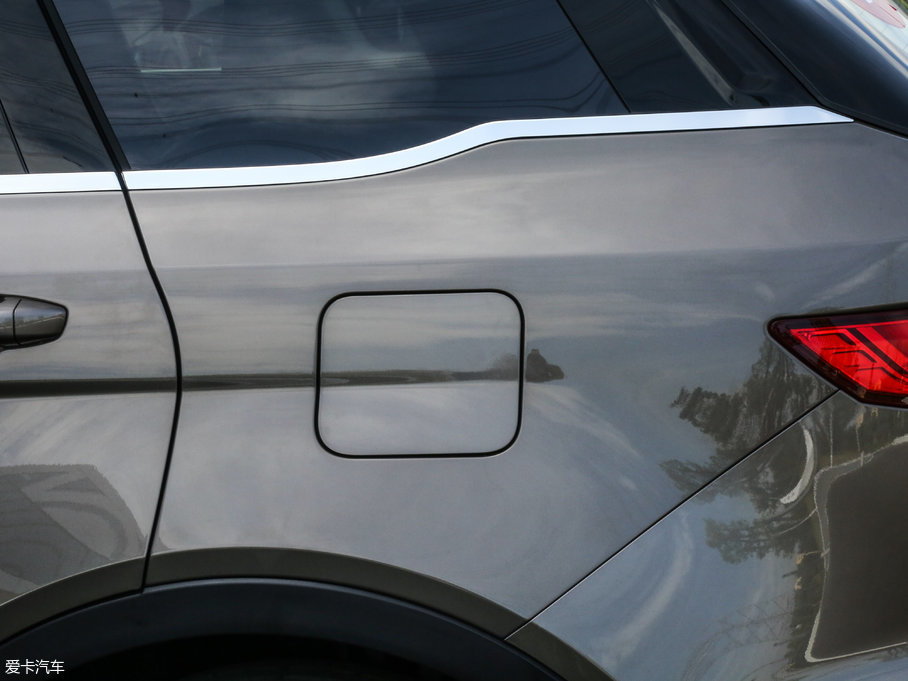 2017̩T700 1.8T pxF