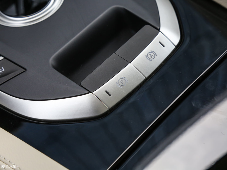 2017̩T700 1.8T pxF