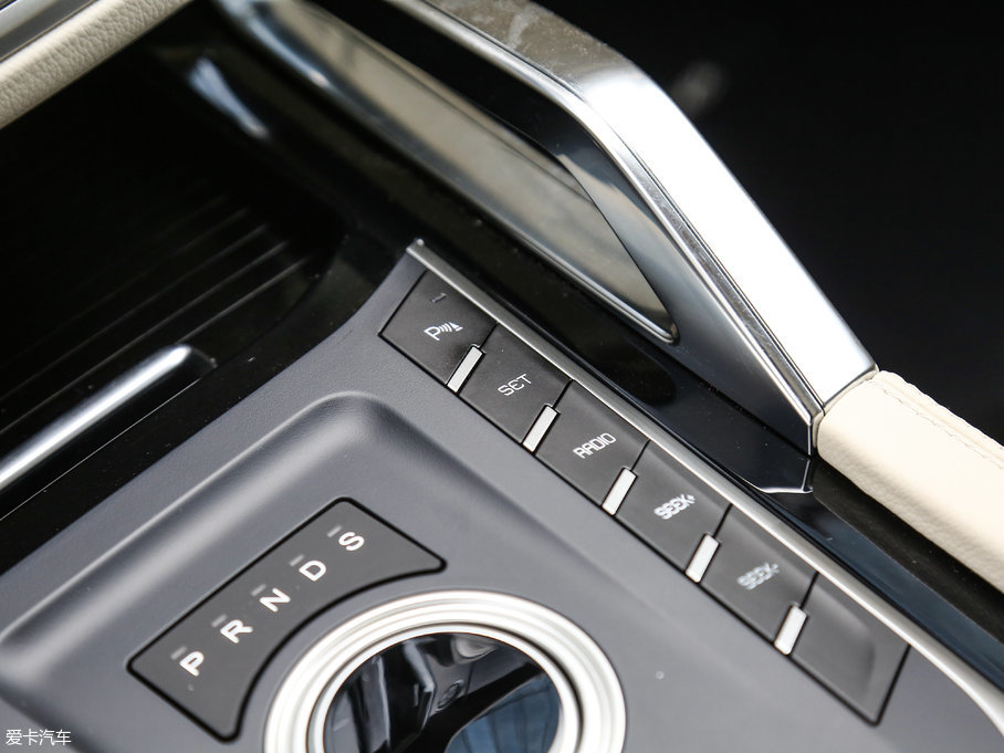 2017̩T700 1.8T pxF