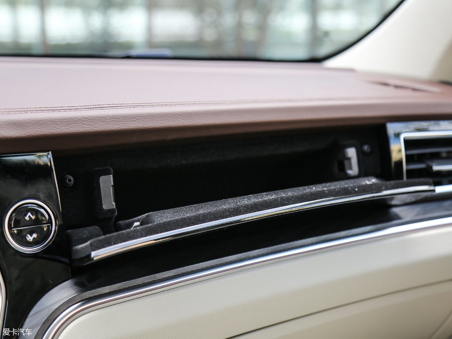 2017̩T700 1.8T pxŞ