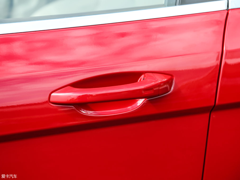 2017̩T700 1.8T pxF