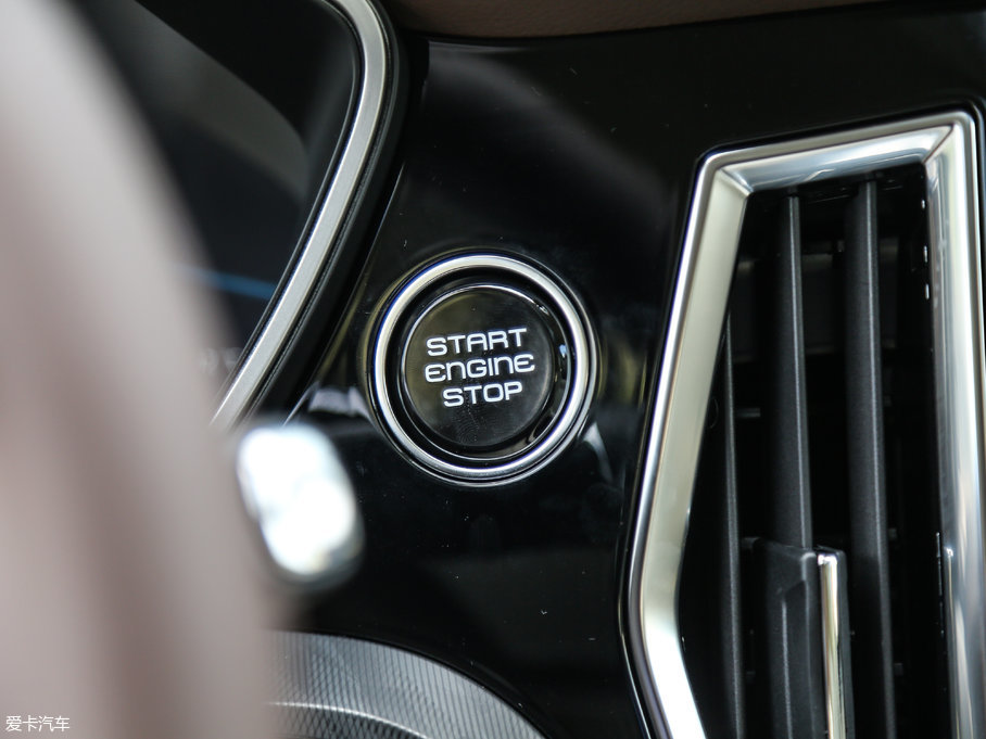 2017̩T700 1.8T pxF