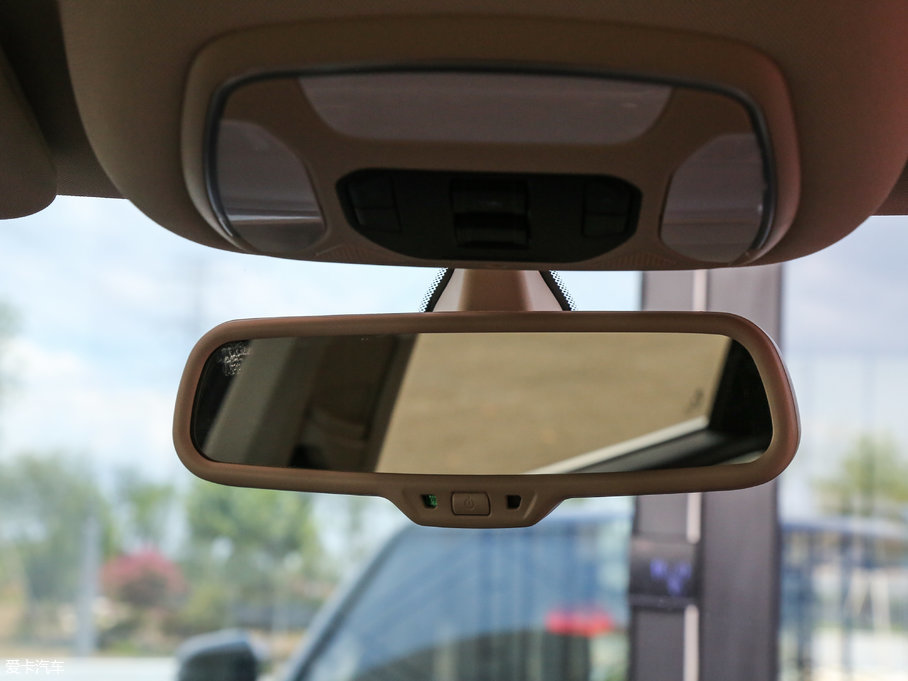 2017̩T700 1.8T pxF