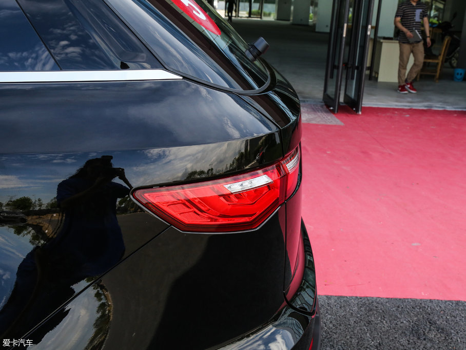 2017̩T700 1.8T px