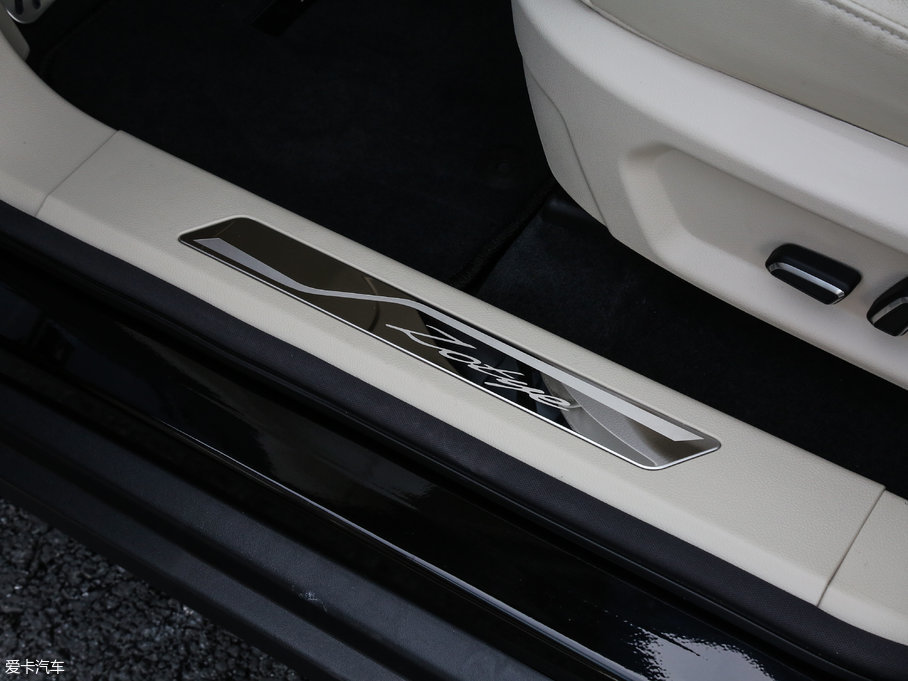 2017̩T700 1.8T px