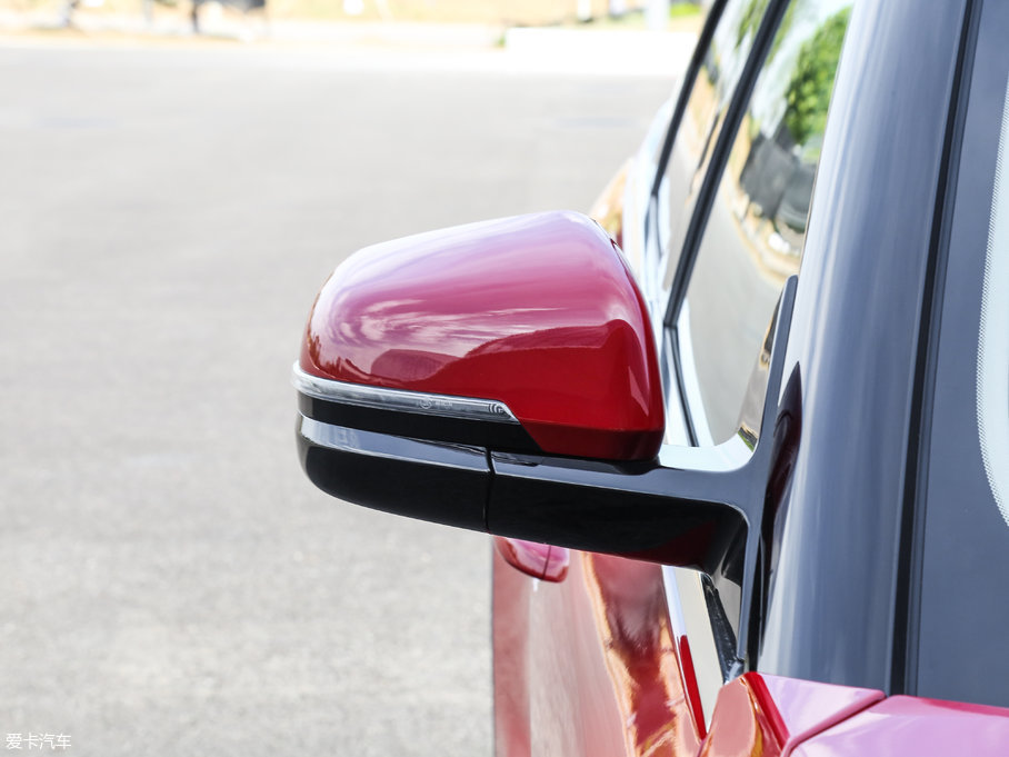 2017̩T700 1.8T px