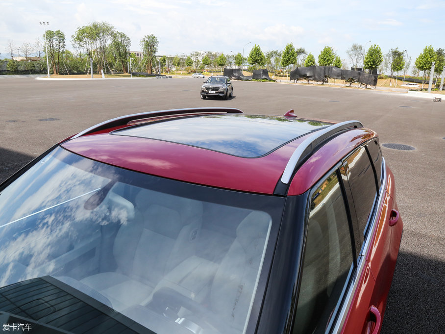 2017̩T700 1.8T px