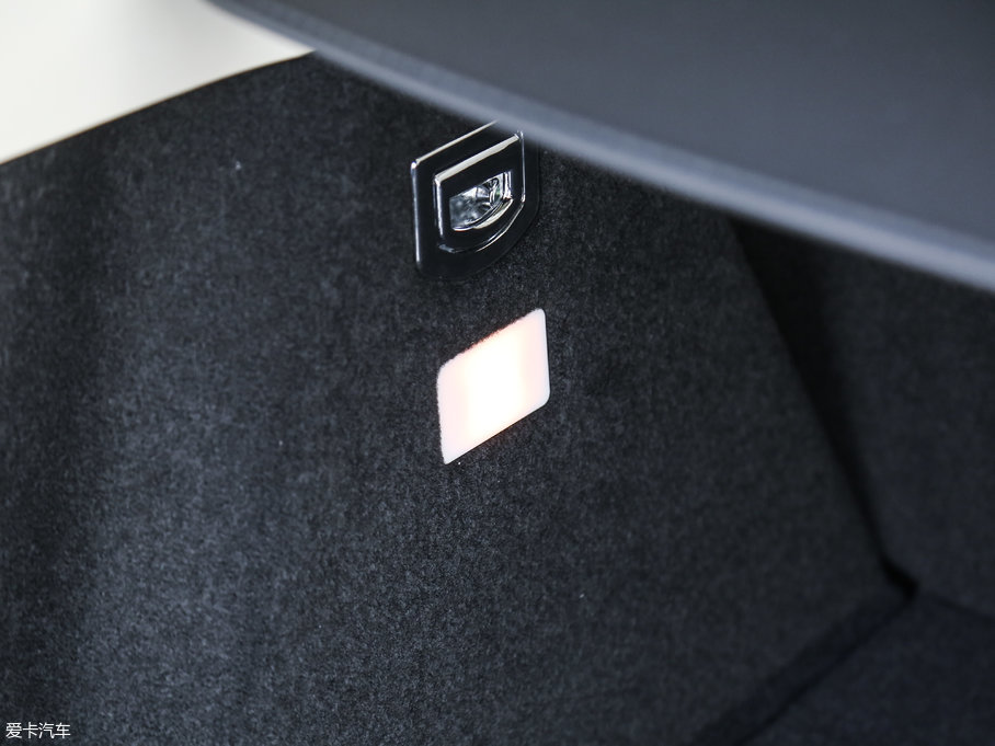 2017̩T700 1.8T px