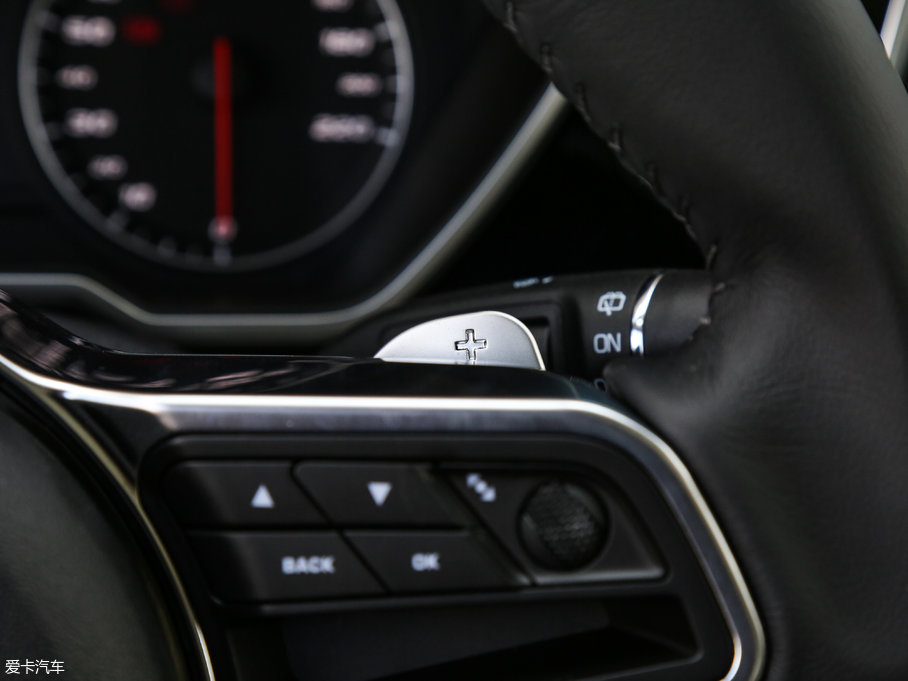 2017̩T700 1.8T px