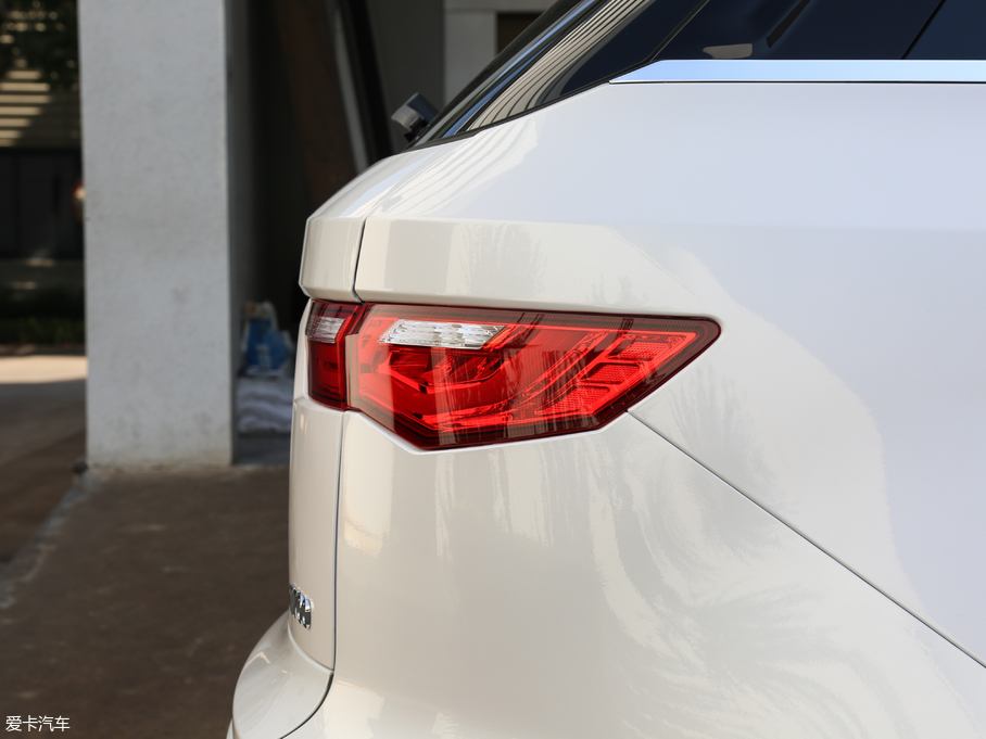 2017̩T700 1.8T pxŞ