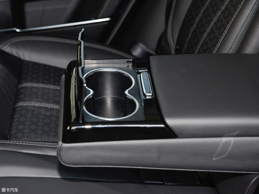 2017̩T700 1.8T pxŞ