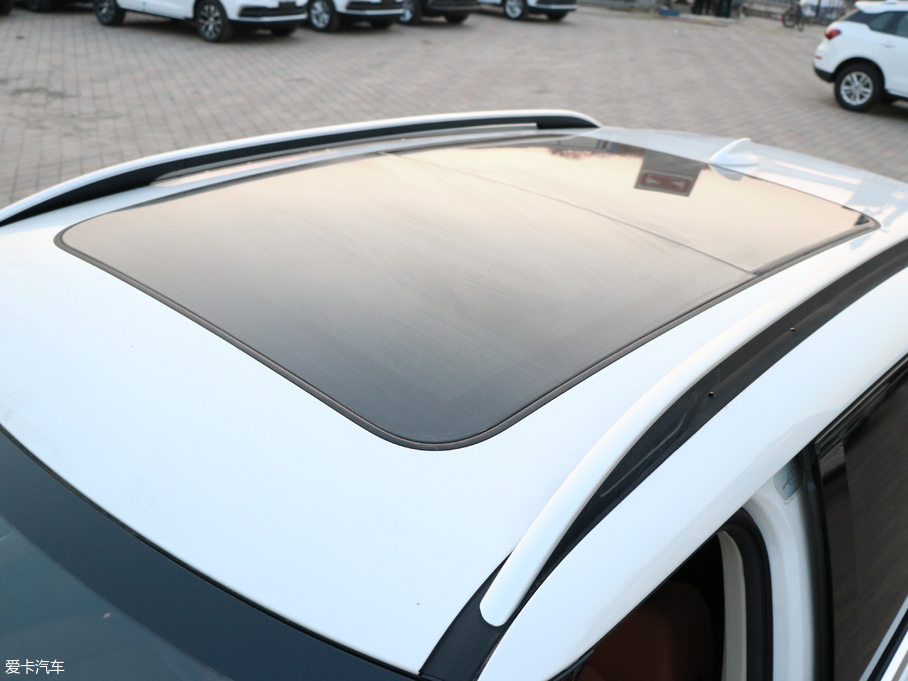 2017̩T700 2.0T ԄF