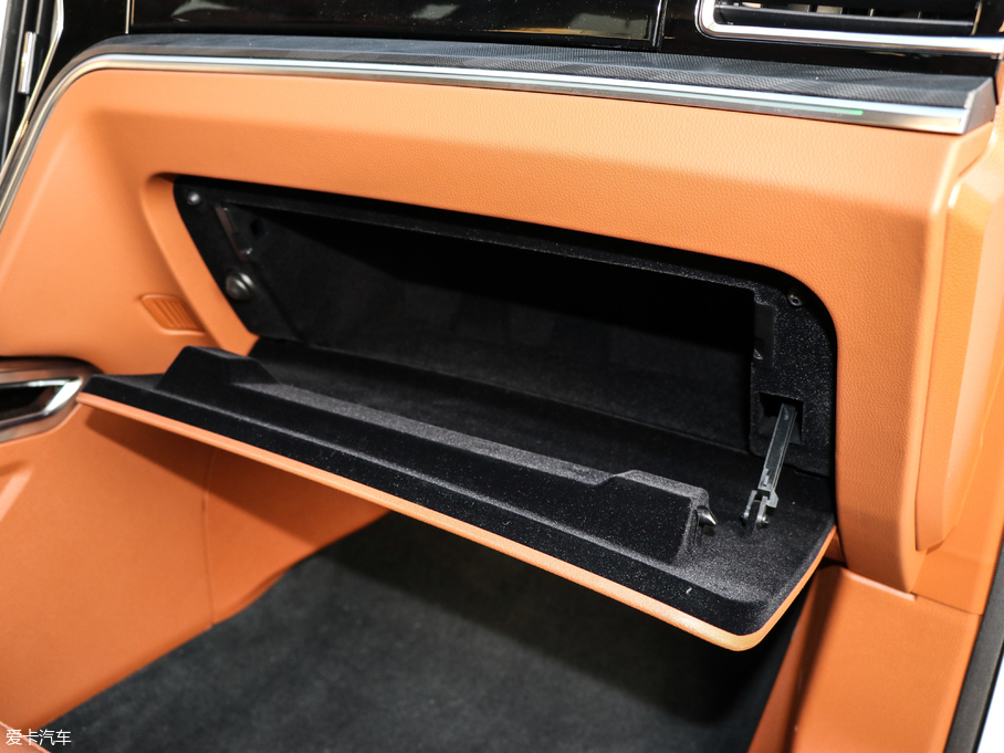 2017̩T700 2.0T ԄF