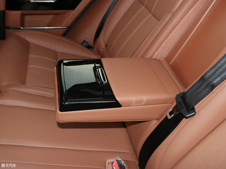 2017̩T700 2.0T ԄF