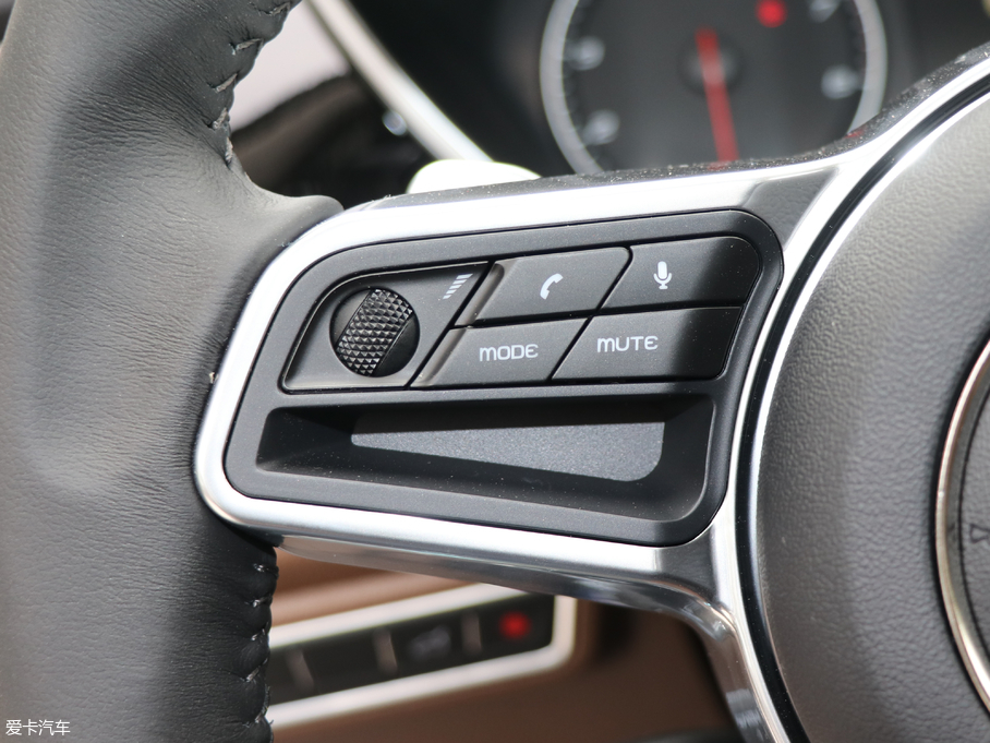 2017̩T700 Rq 1.8T Ԅ(dng)