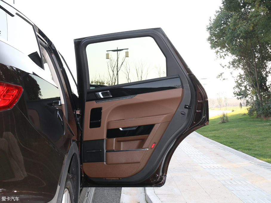 2017̩T700 Rq 1.8T ԄF