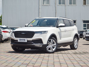 2017款1.8T 双离合尊贵型 左前45度