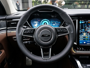 2017Rq 1.8T ԄF п؅^