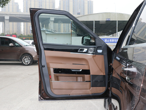 2017款贺岁版 1.8T 自动尊享型 驾驶位车门