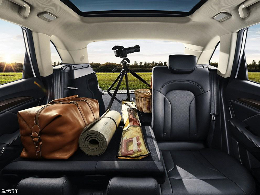 2016�̩T600 �\�Ӱ� 1.5T �քӺ��A��