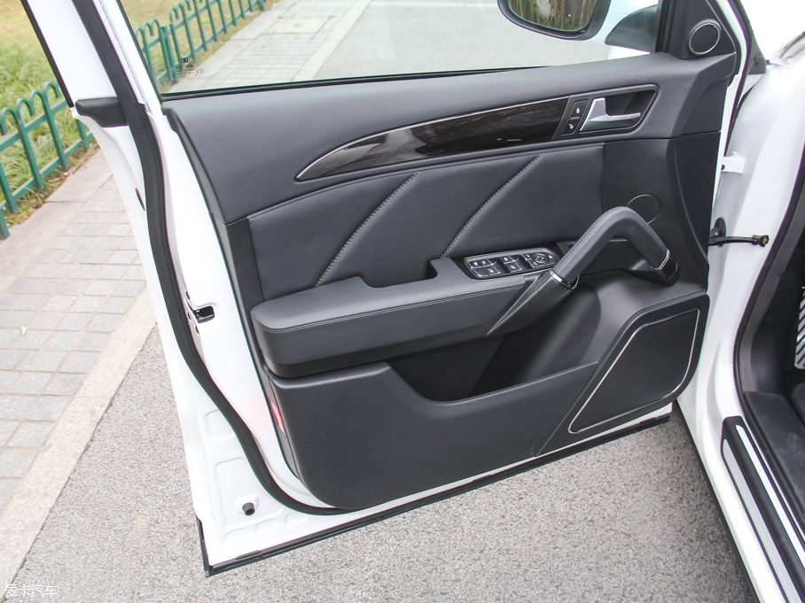 2016̩T600 \Ӱ 1.5T քӺA