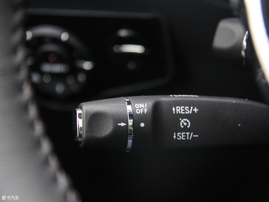 2016�̩T600 �\�Ӱ� 1.5T �քӺ��A��