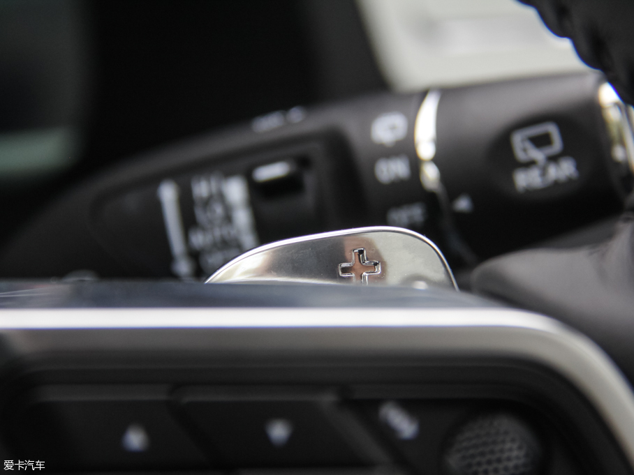 2016�̩T600 �\�Ӱ� 1.5T �քӺ��A��