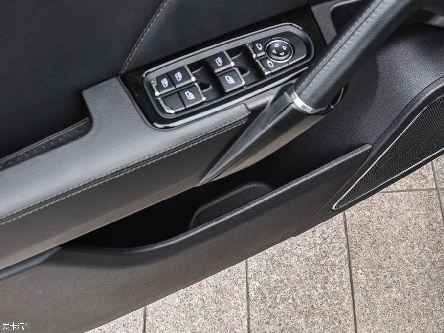 2016̩T600 \Ӱ 2.0T ԄӺA