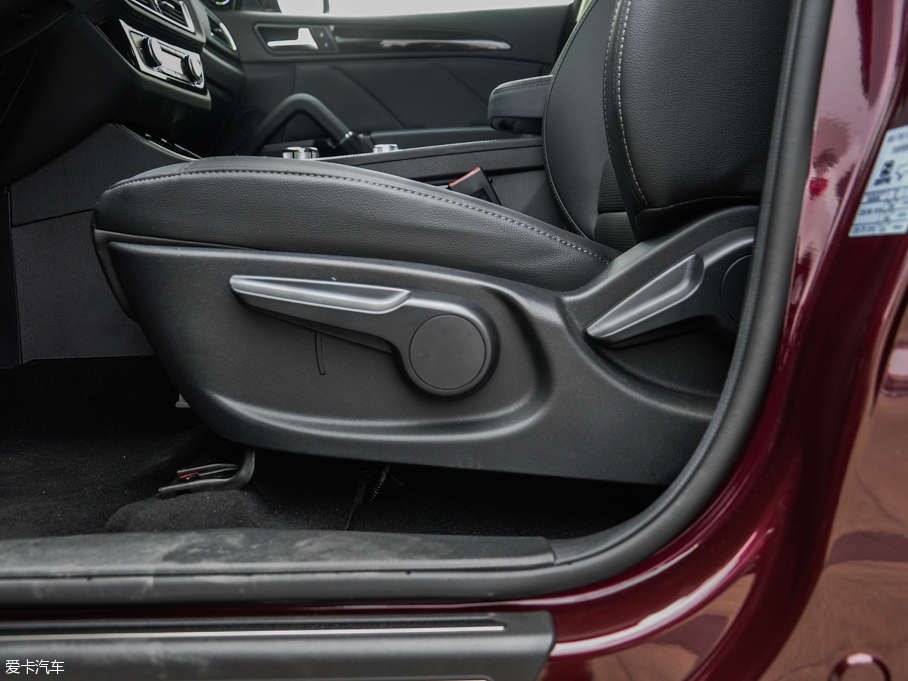 2016̩T600 \Ӱ 2.0T ԄӺA