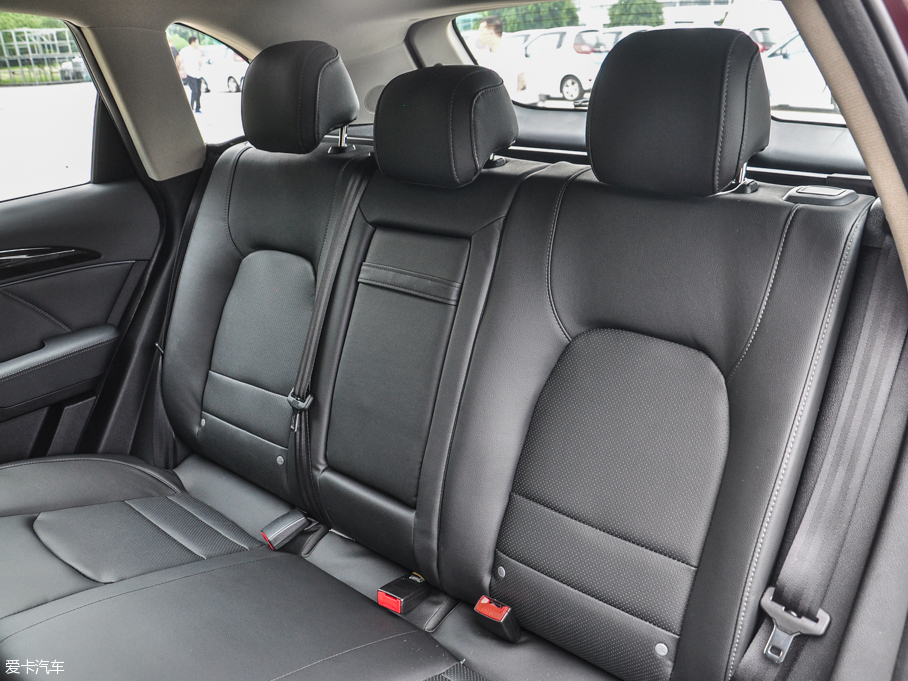 2016̩T600 \Ӱ 2.0T ԄӺA