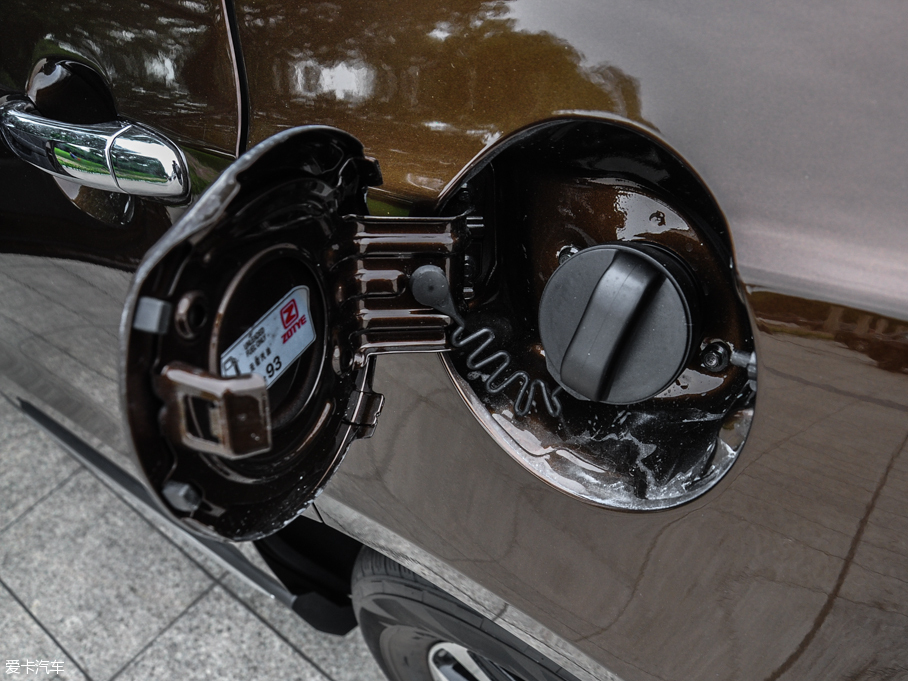 2016̩T600 \Ӱ 2.0T ԄF