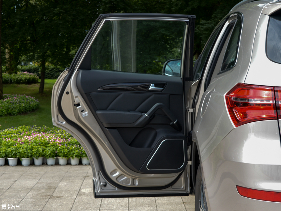 2016̩T600 \(yn)(dng) 2.0T ք(dng)