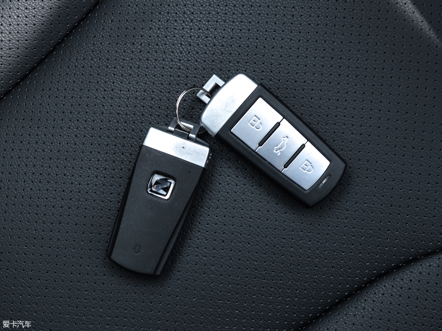 2016̩T600 \Ӱ 2.0T քF