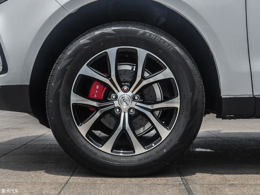 2016�̩T600 �\�Ӱ� 2.0T �քӺ��A��