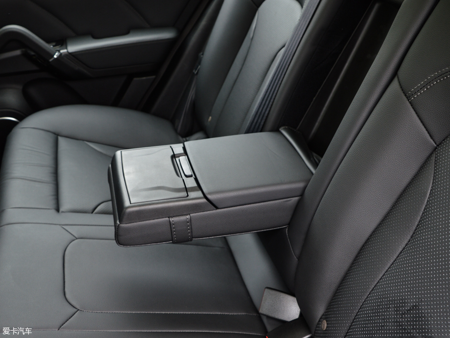 2016̩T600 \Ӱ 2.0T քF