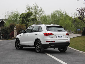 2016款运动版 1.5T 手动豪华型 左后45度