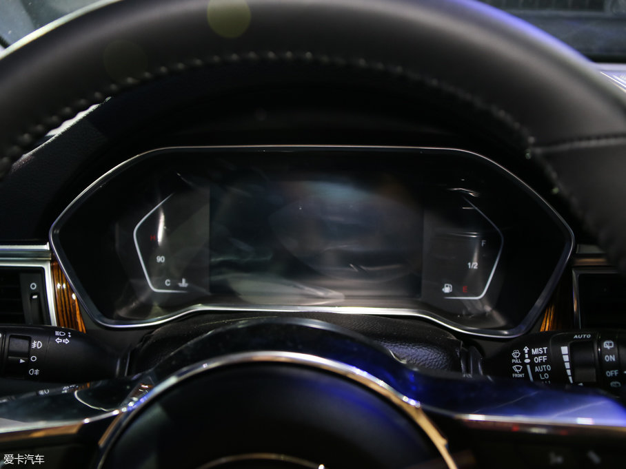 2017�̩SR9 ԇ�b܇