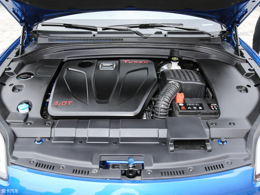 眾泰汽車2017款眾泰SR9