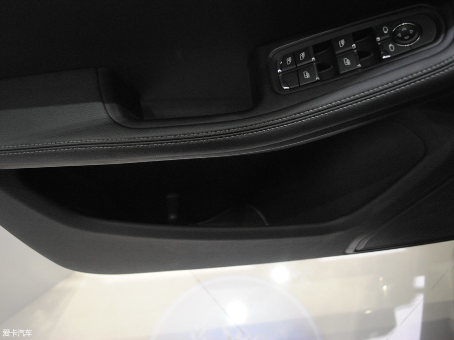 2017�̩SR9 2.0T �քӘO��֮·��