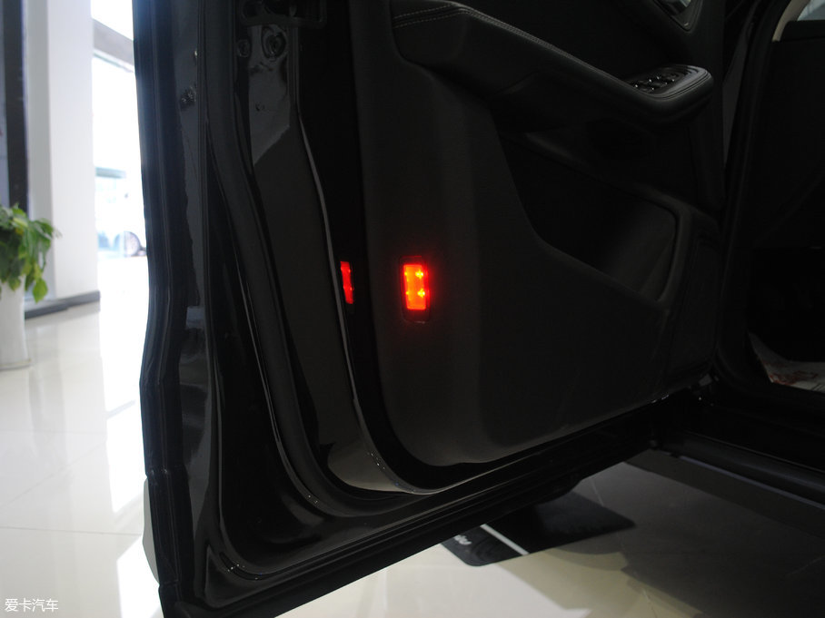 2017̩SR9 2.0T քӘO֮·