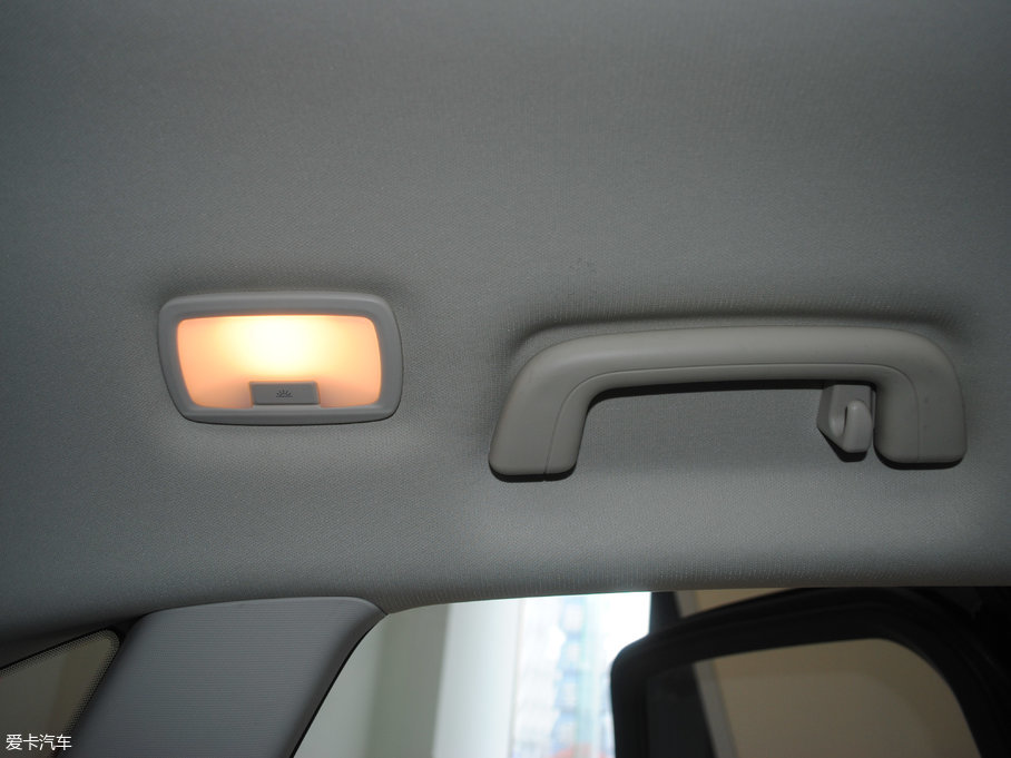 2017̩SR9 2.0T ք(dng)O֮·