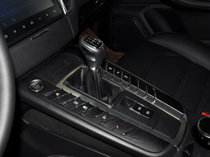 2017款试装车 换挡杆