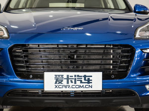 2017款2.0T 手动极致之光版 中网