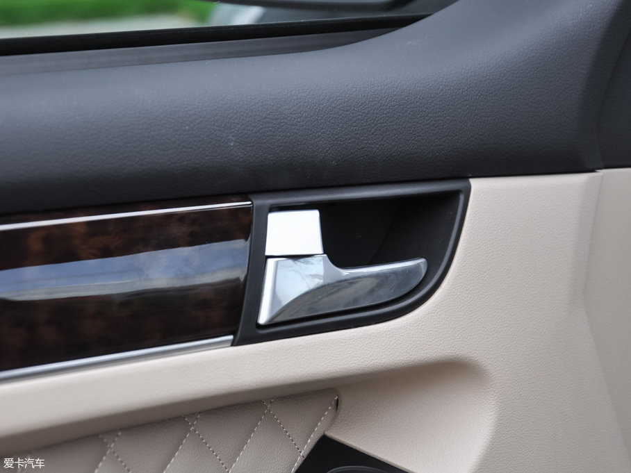 2016̩Z500 1.5T CVTA