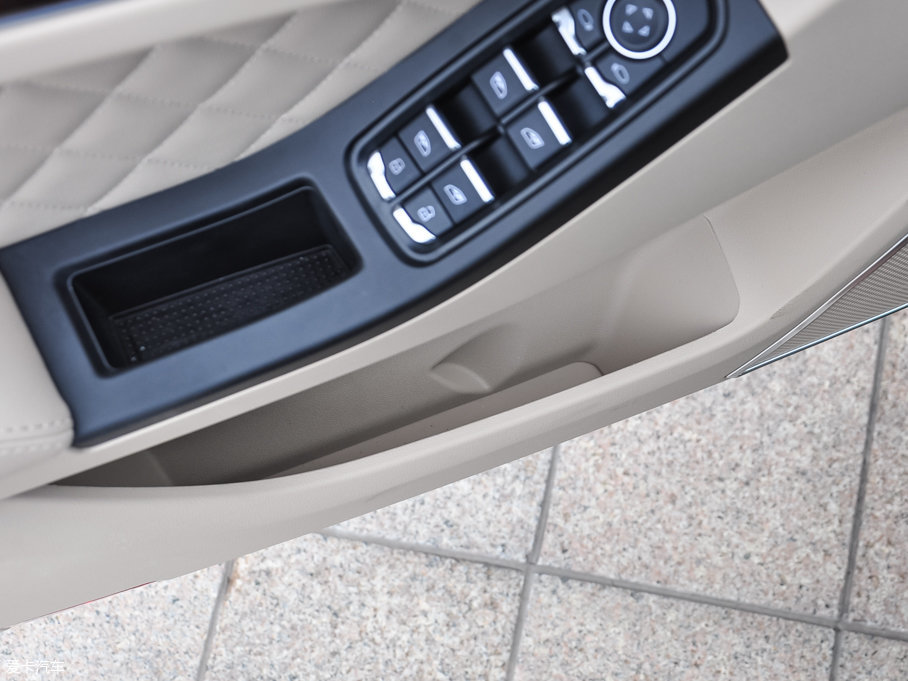 2016̩Z500 1.5T CVTA