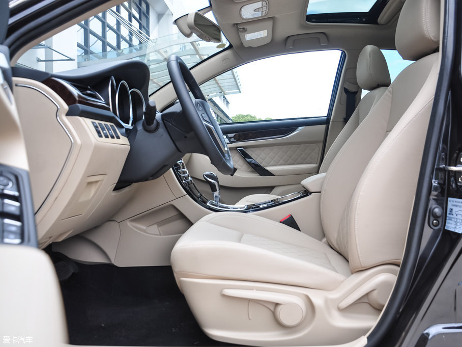 2016̩Z500 1.5T CVTA