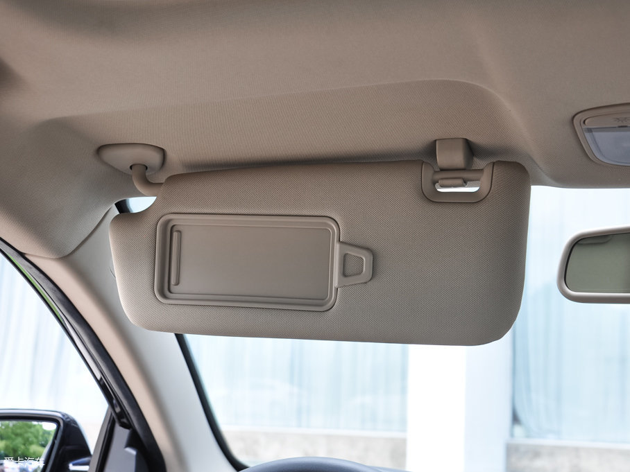 2016̩Z500 1.5T CVTA