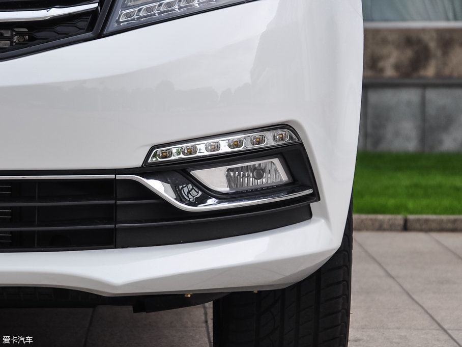 2016̩Z500 1.5T քF