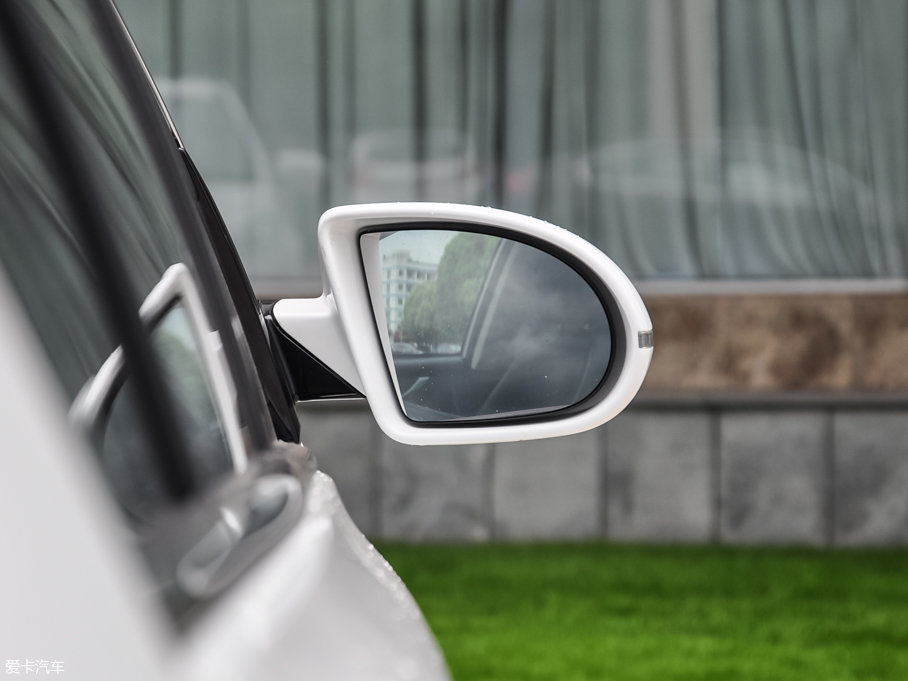 2016̩Z500 1.5T քF