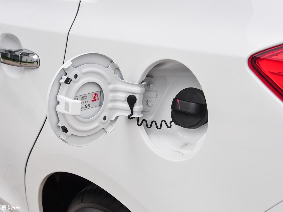 2016�̩Z500 1.5T �ք����F��